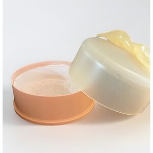Dusting Powder Case Chloe Vintage Lily Poudre Parfumee Vanity with Powder